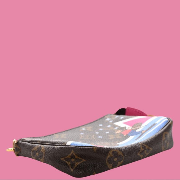 Louis Vuitton Monogram 2018 Christmas Animation
Mini Bears Pochette Accessories - Picture 3 of 6